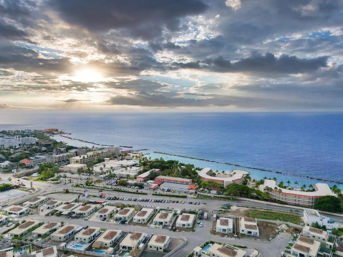 Villa Chuchubi Minutes From Mambo Beach Willemstad