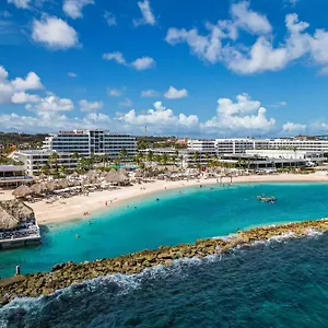 4* Station touristique Mangrove Corendon Curacao Resort, Curio